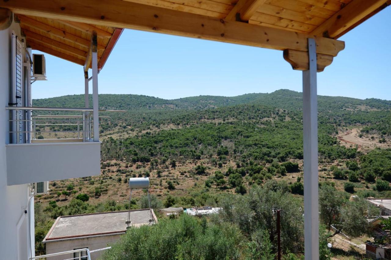 Vila Ervin Second Floor Ksamil Buitenkant foto
