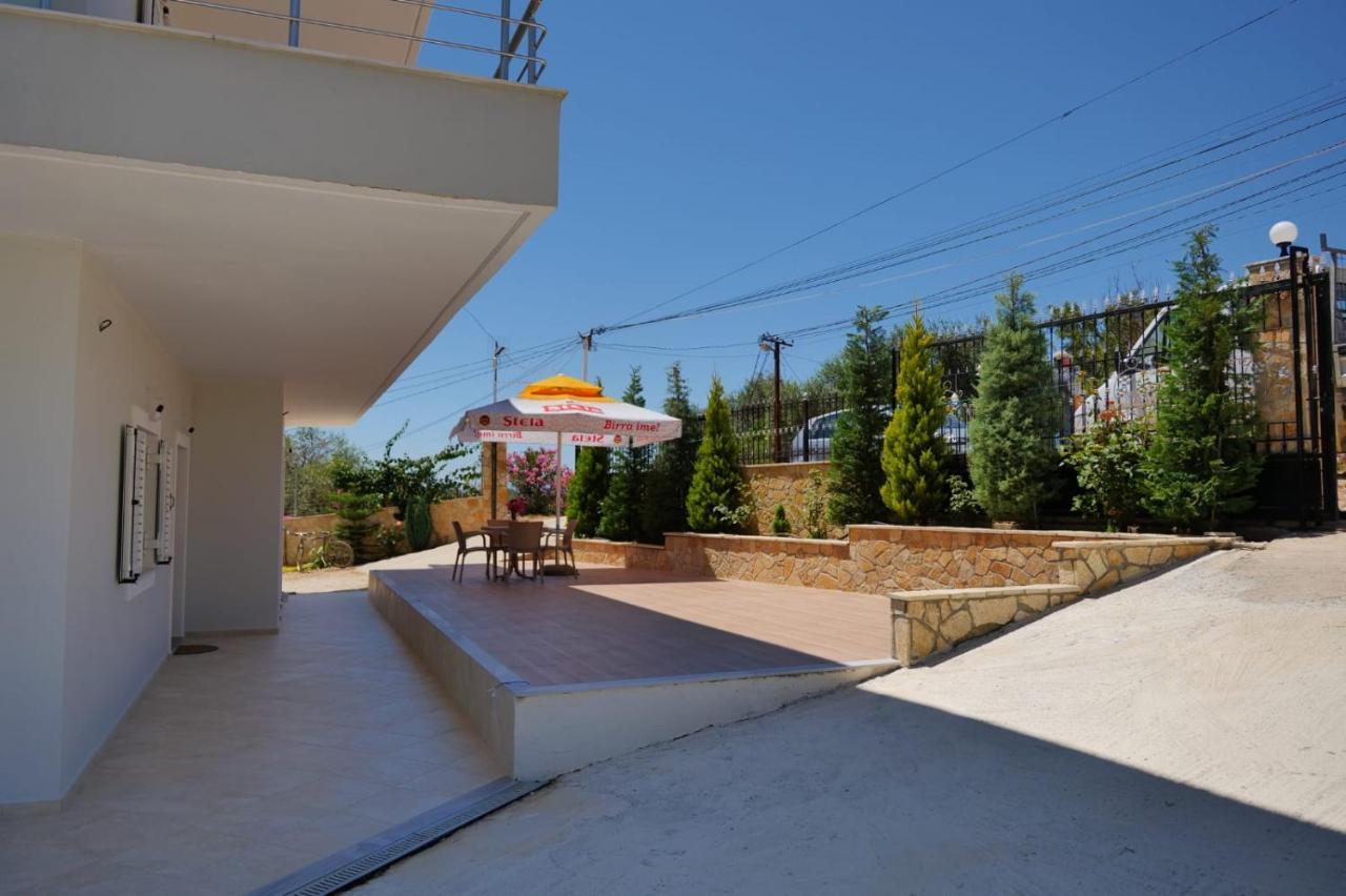Vila Ervin Second Floor Ksamil Buitenkant foto